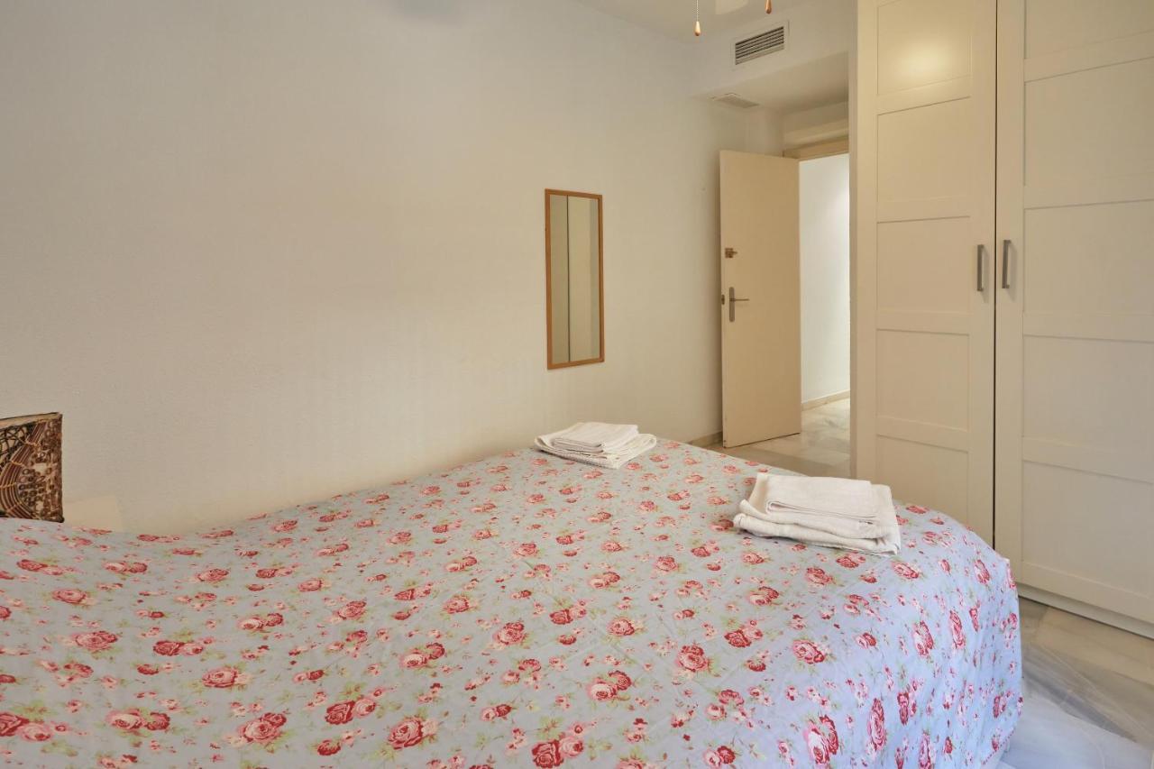 Two Bedrooms Leonor Davalos 2 塞维利亚 外观 照片