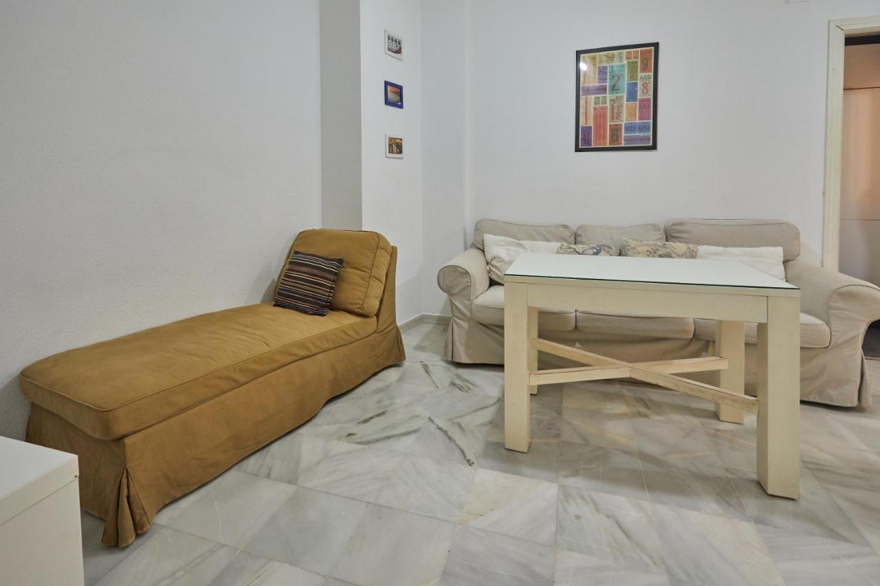 Two Bedrooms Leonor Davalos 2 塞维利亚 外观 照片
